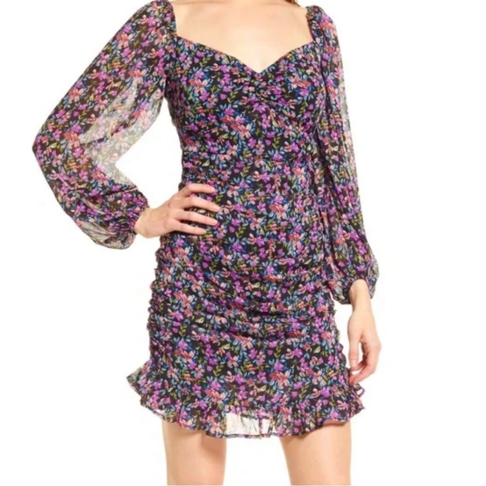 NWOT {Lush} sweetheart neck / keyhole back dress Size‎ Small